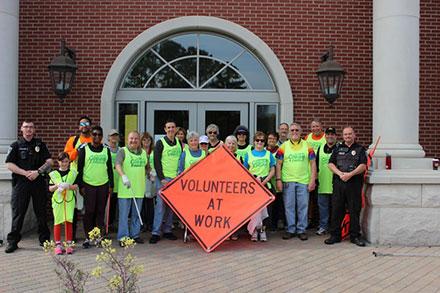 Inaugural Snellville Clean and Proud cleanup collects 31 bags of litter from Oak Road