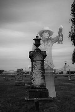 Ghost Tour Cemetery
